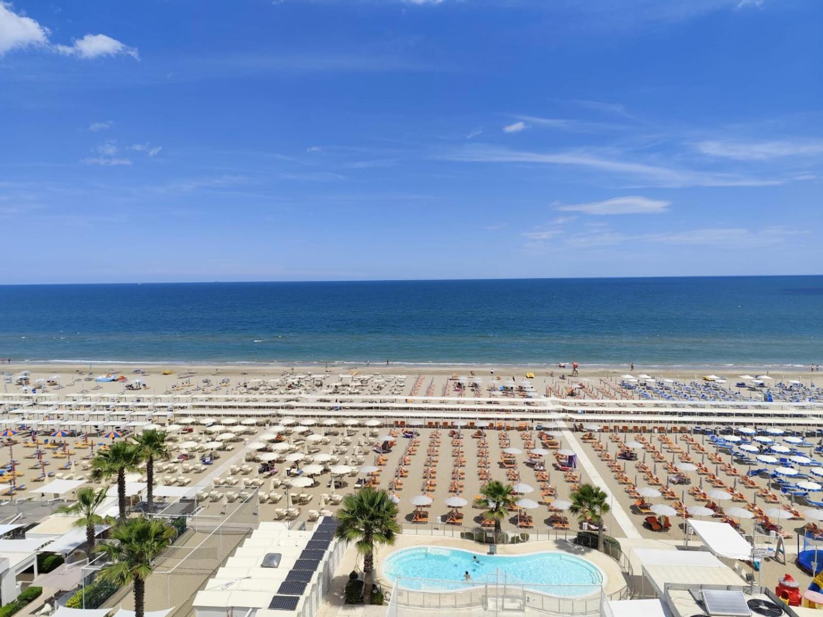 Hotel Sporting Riccione Exterior photo
